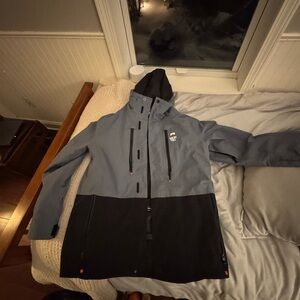 Men's Gray and Black Ski Jacket